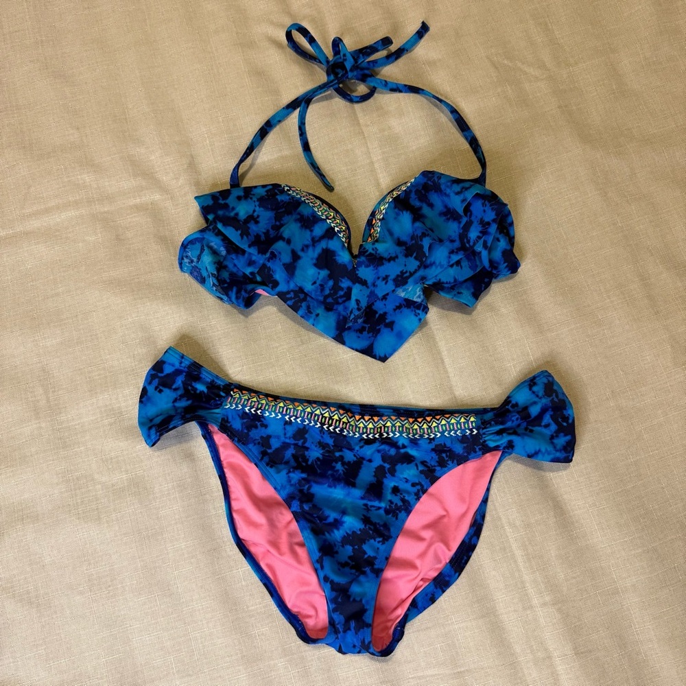 ✨ SUMMER DEAL Victoria's Secret PINK Blue Tie Dye Stitched Bikini Set - XS and M